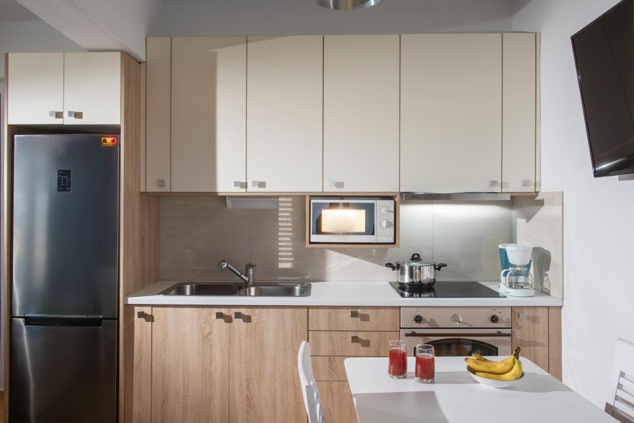 4 Elements Holiday Homes خيرسونِسوس المظهر الخارجي الصورة